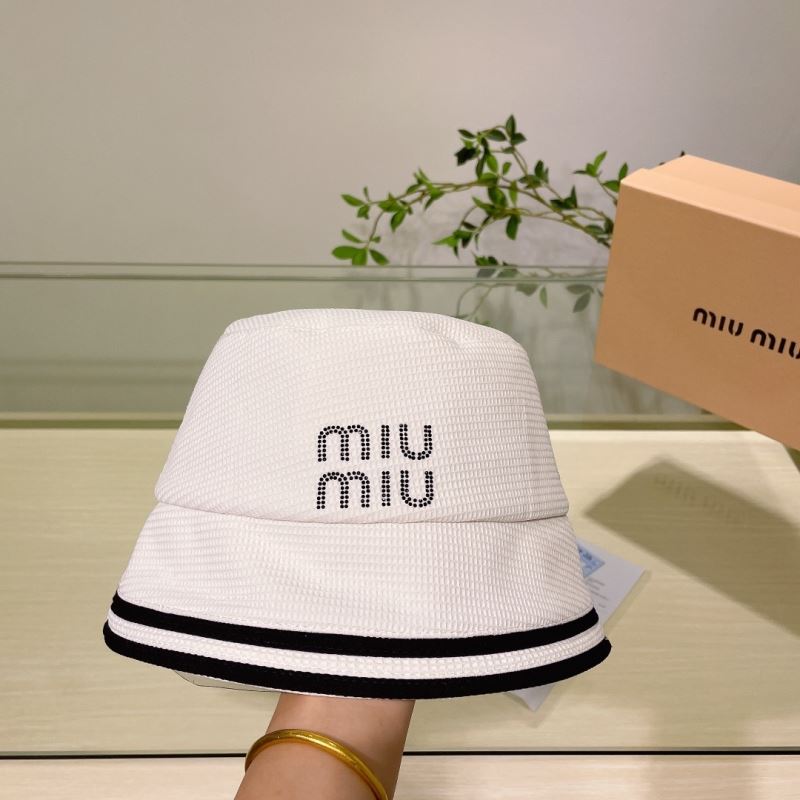 MIUMIU